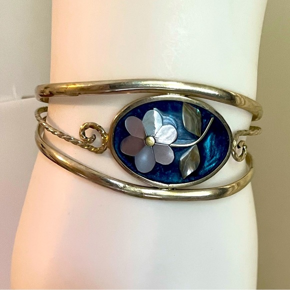 VINTAGE ALPACA MEXICO Blue Flower MOTHER OF PEARL Shell Mosaic CUFF BRACELET - Picture 1 of 12